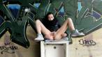 Pissing scene