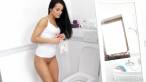 Pissing scene