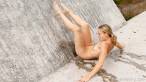 Pissing scene