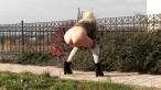 Pissing scene