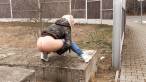 Pissing scene