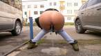 Pissing scene