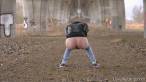 Pissing scene