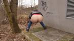 Pissing scene