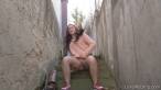 Pissing scene
