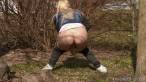 Pissing scene