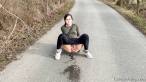 Pissing scene