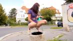 Pissing scene