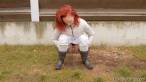 Pissing scene