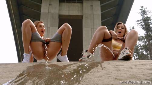Pissing scene