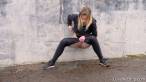 Pissing scene