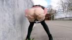 Pissing scene