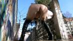 Pissing scene