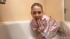 Pissing scene