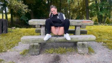 Bonus with Naomi Bennet