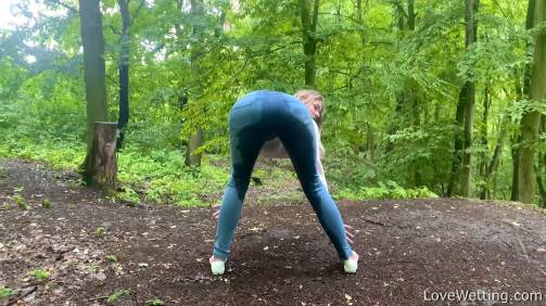 Claudia - a Day in the Forest